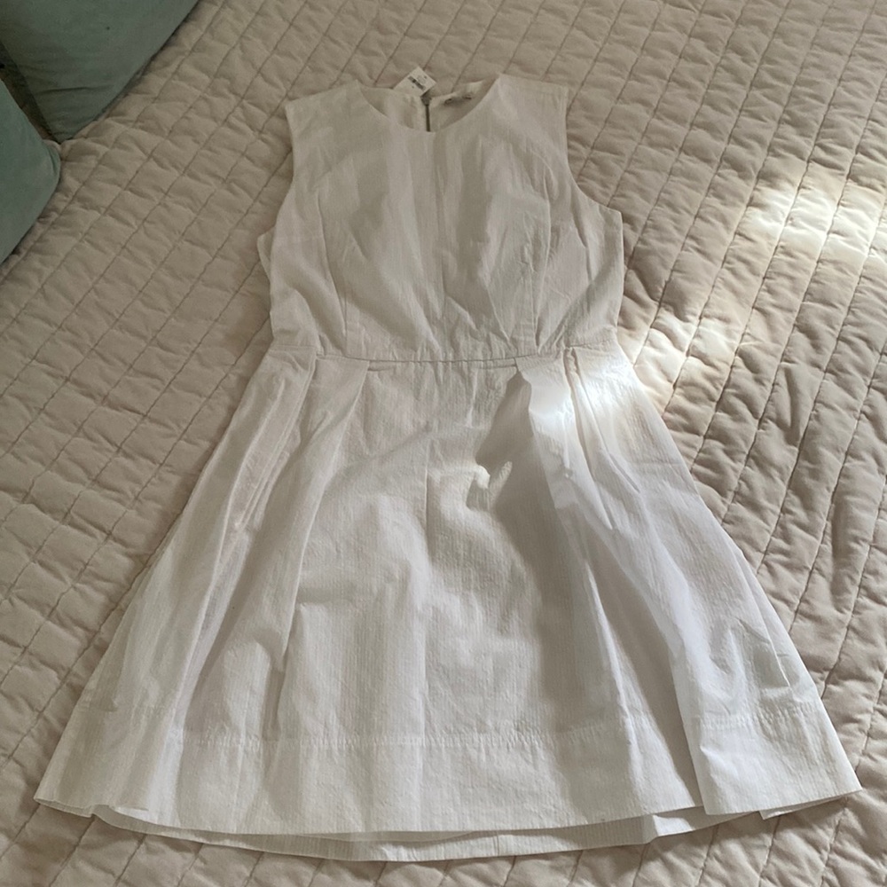 GAP WHITE DRESS
